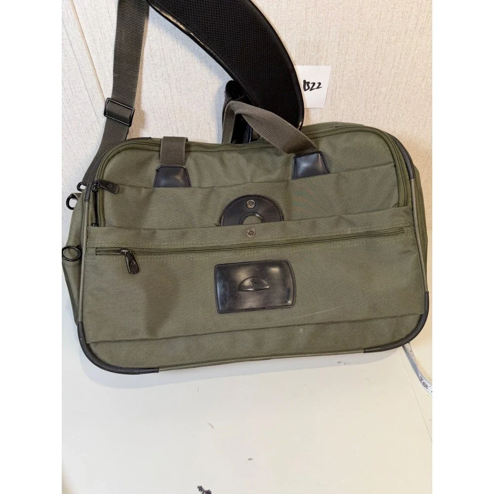 Samsonite Expandable Laptop Carry On Bag Soft Shell Shoulder‎ Case Green